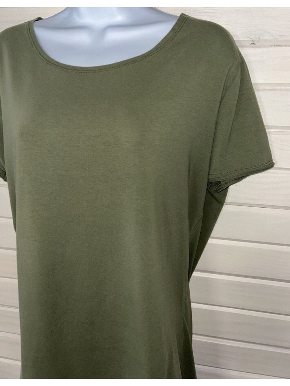 Alphalete Women’s Sz MEDIUM Top Green Scoop Neck Tee Shirt S/S Workout Soft